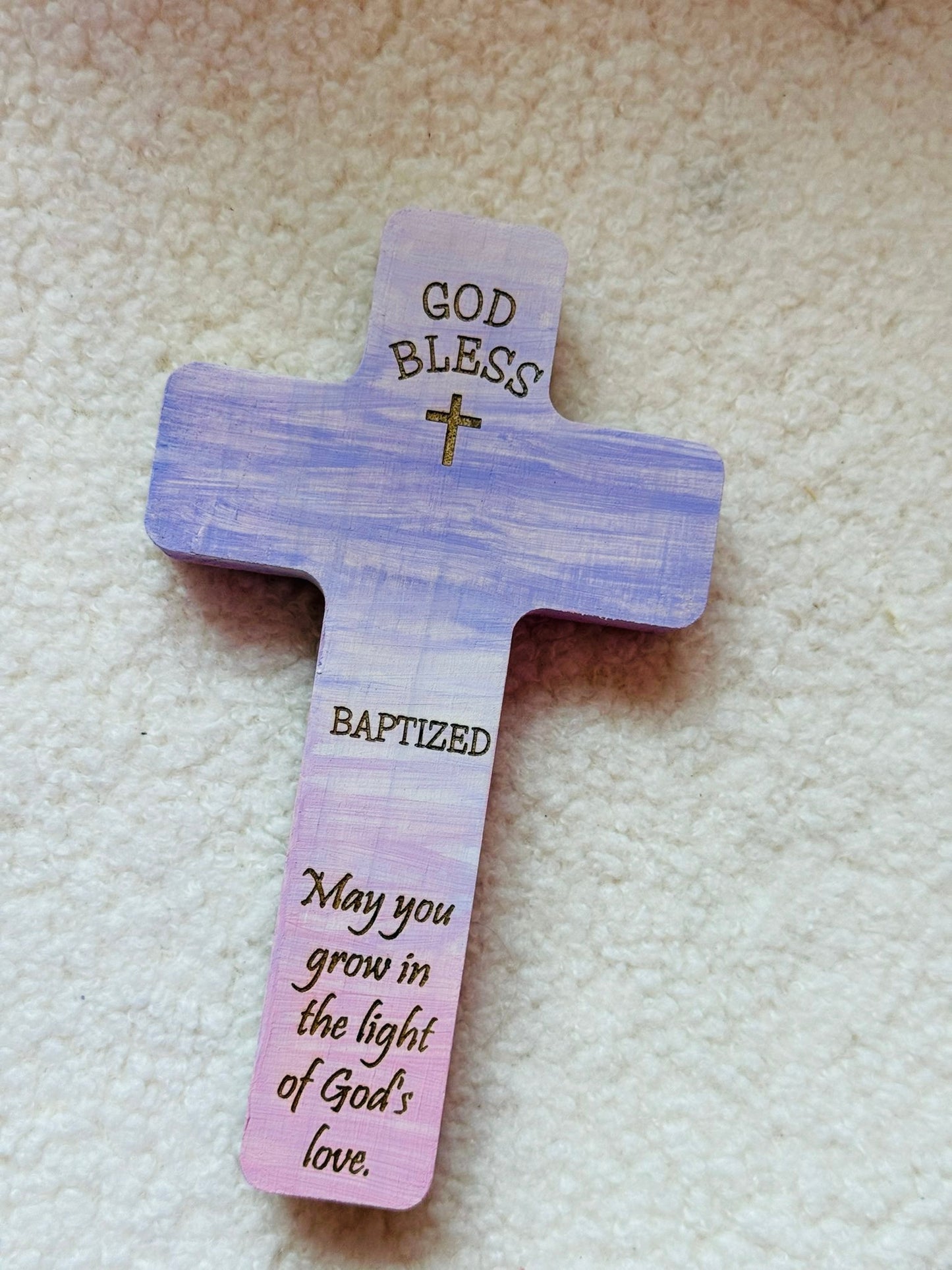 手工木製洗禮十字架擺設—“God bless baptized May you grow in the light of God’s love”(可自訂名字及日期+$30)