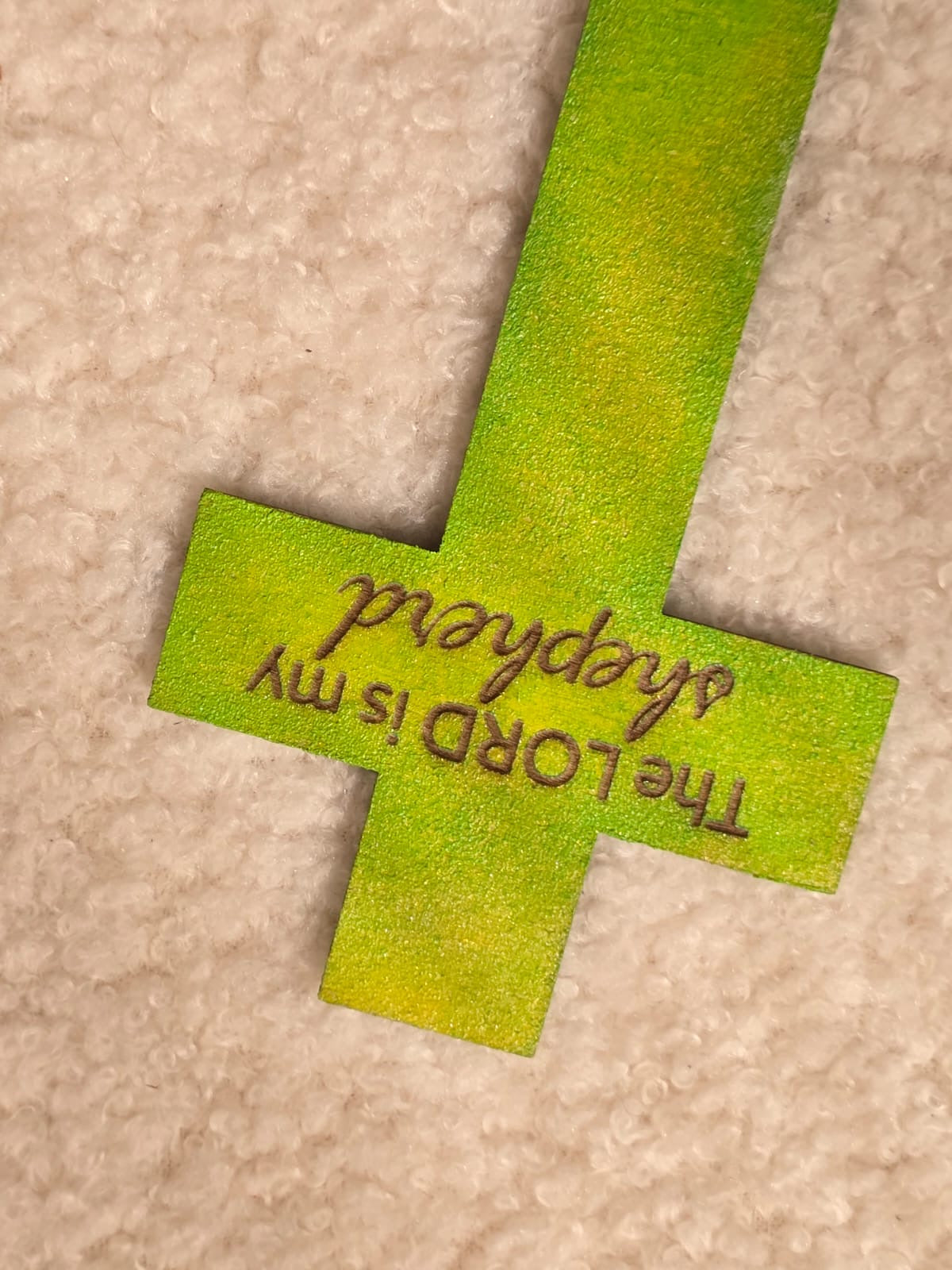 木製十字架磁貼—“The LORD is my shepherd”