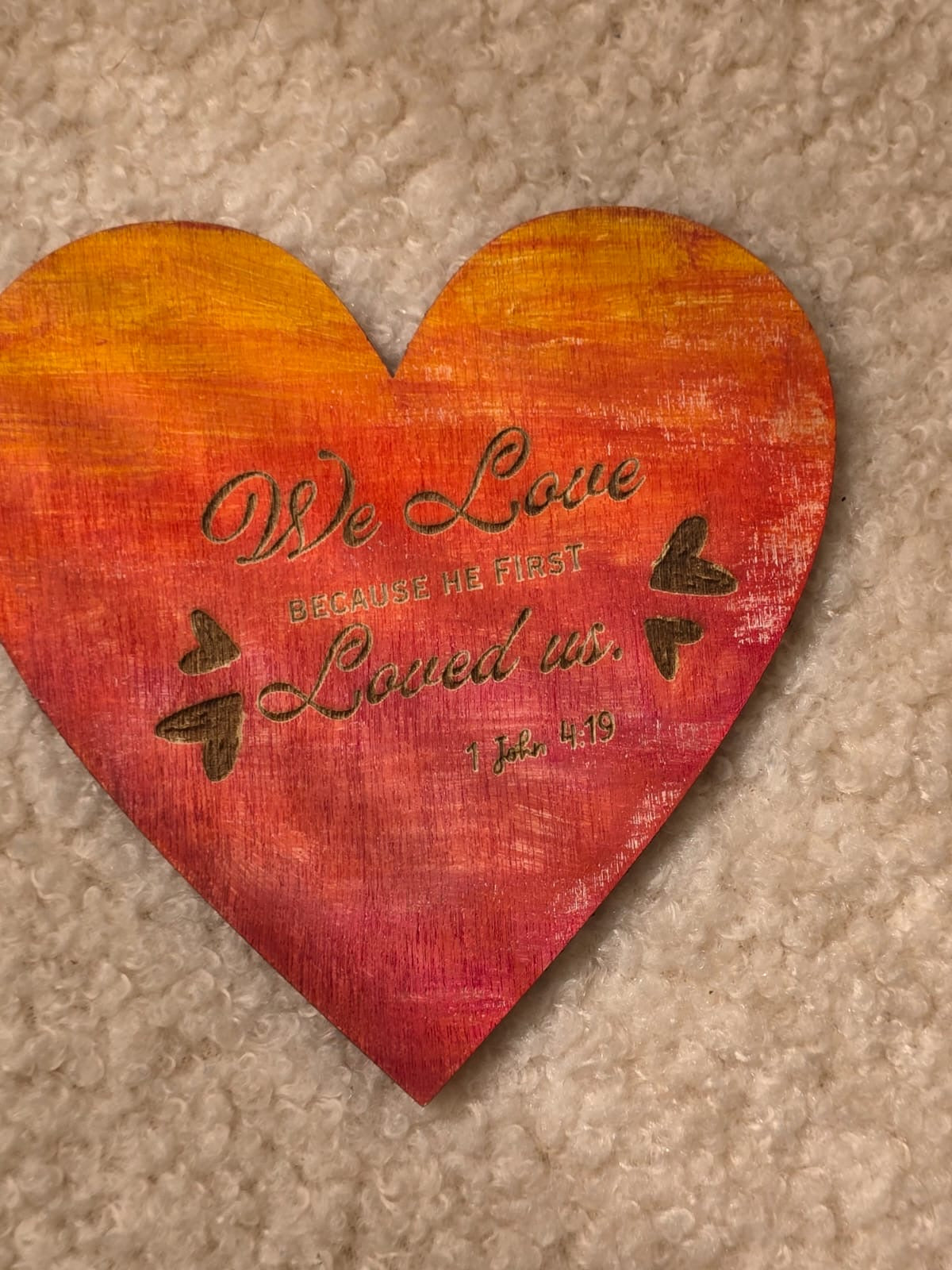 心形木製磁貼—“We love because He first loved us“