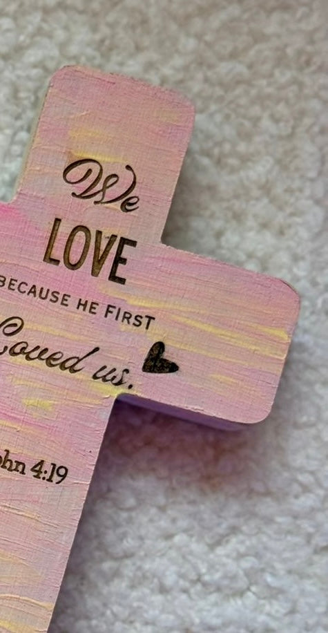 手工木製十字架—“We love because He first loved us”
